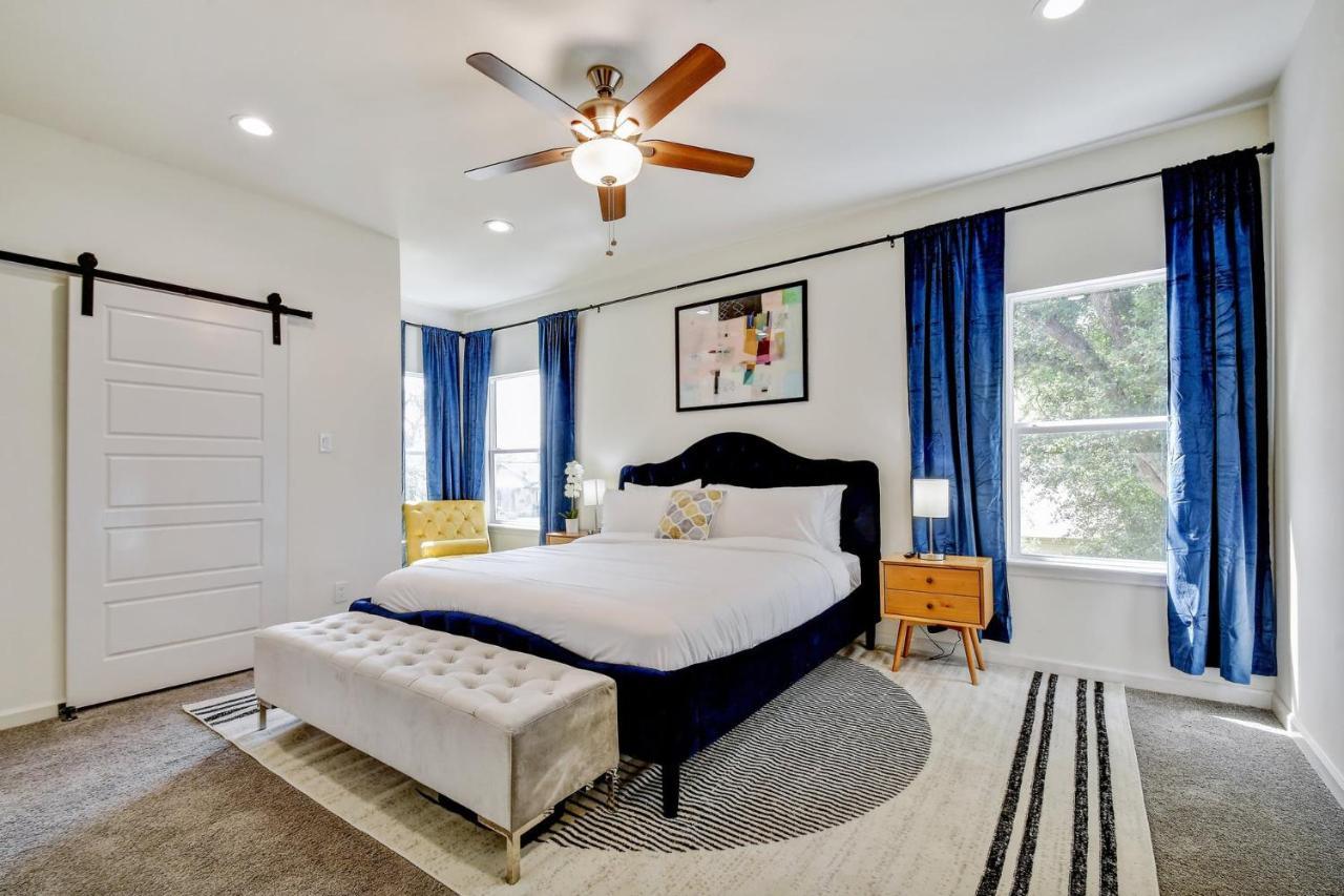Family Stay! Near Downtown, Coffee Bar, King Bed Сasa de vacaciones San Antonio